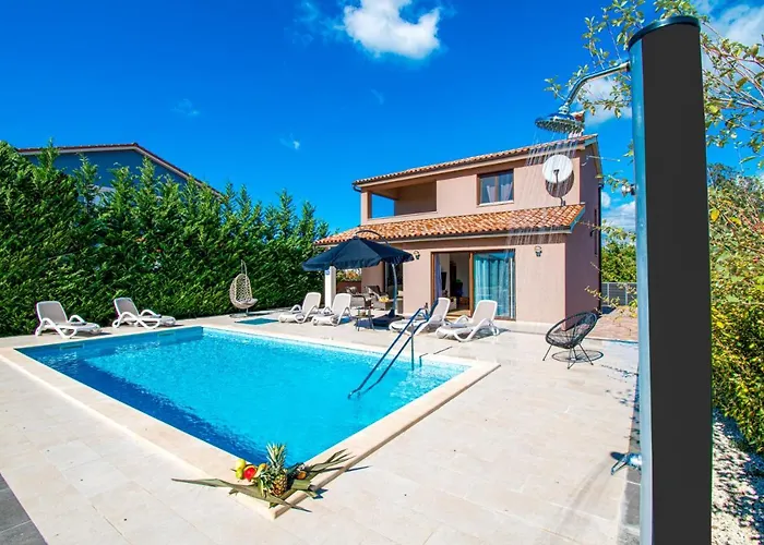 Villa Moki Mit Privatem Beheizbarem Pool