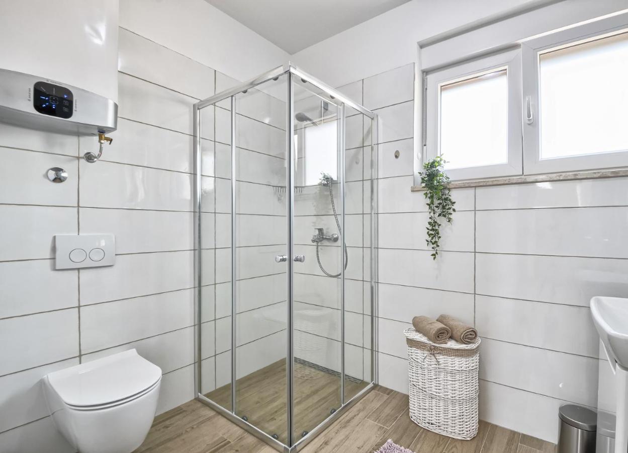 Moki Mit Privatem Beheizbarem Pool Vila *